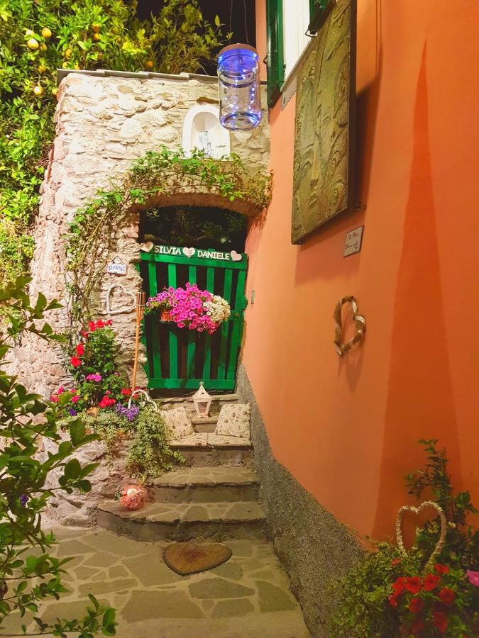 Casa Vacanze Family Albisola Superiore Luaran gambar