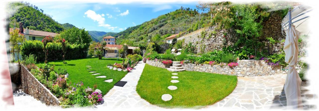 Casa Vacanze Family Albisola Superiore Luaran gambar