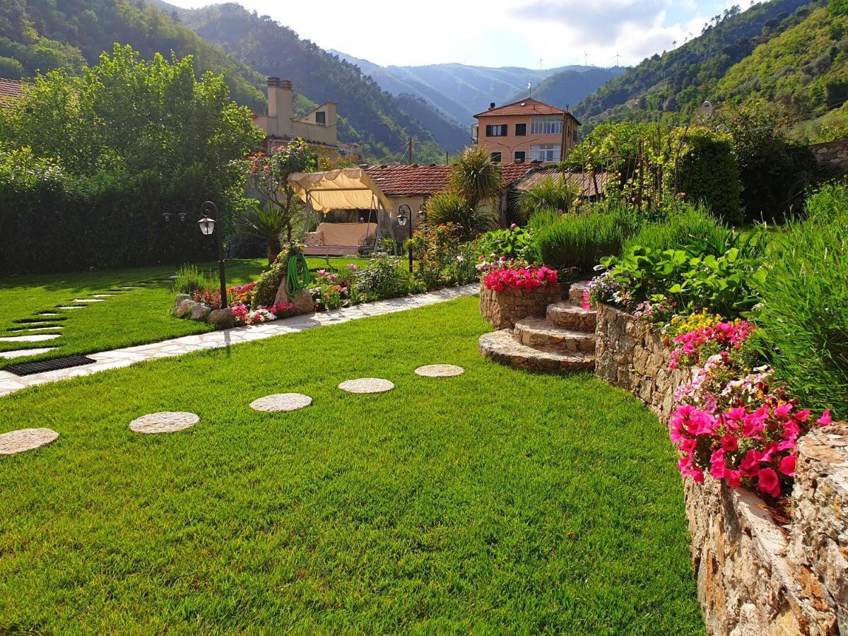 Casa Vacanze Family Albisola Superiore Luaran gambar
