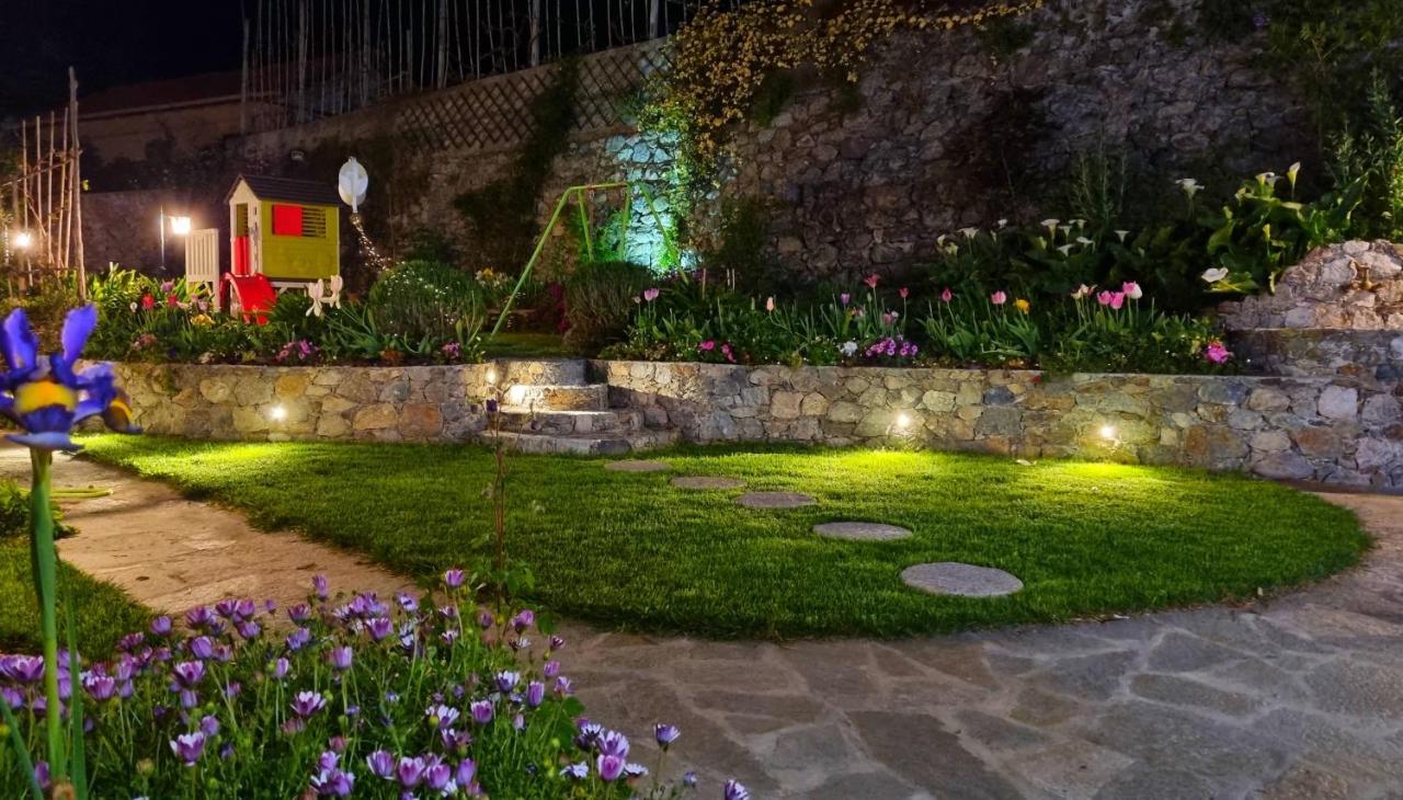 Casa Vacanze Family Albisola Superiore Luaran gambar