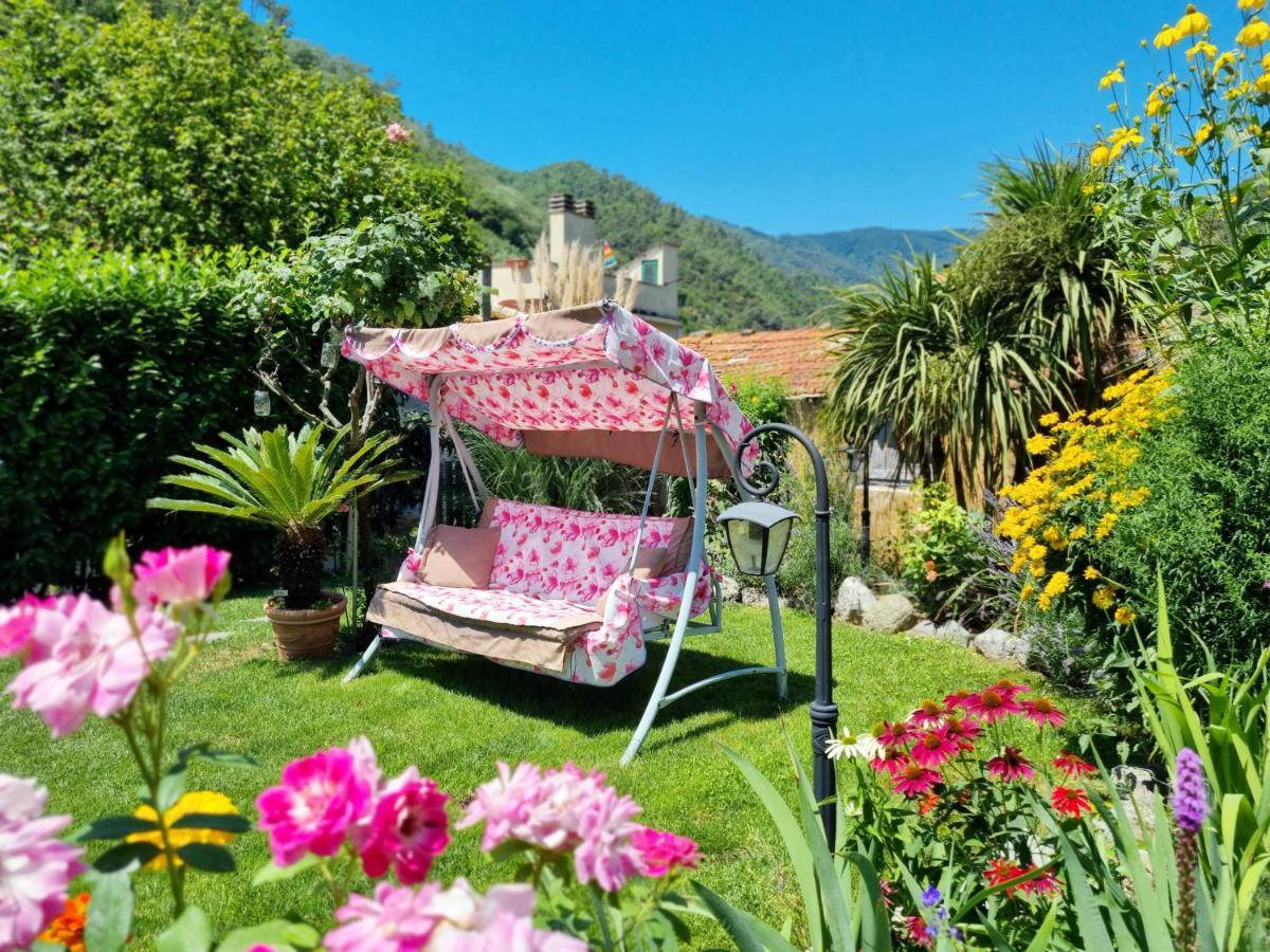 Casa Vacanze Family Albisola Superiore Luaran gambar