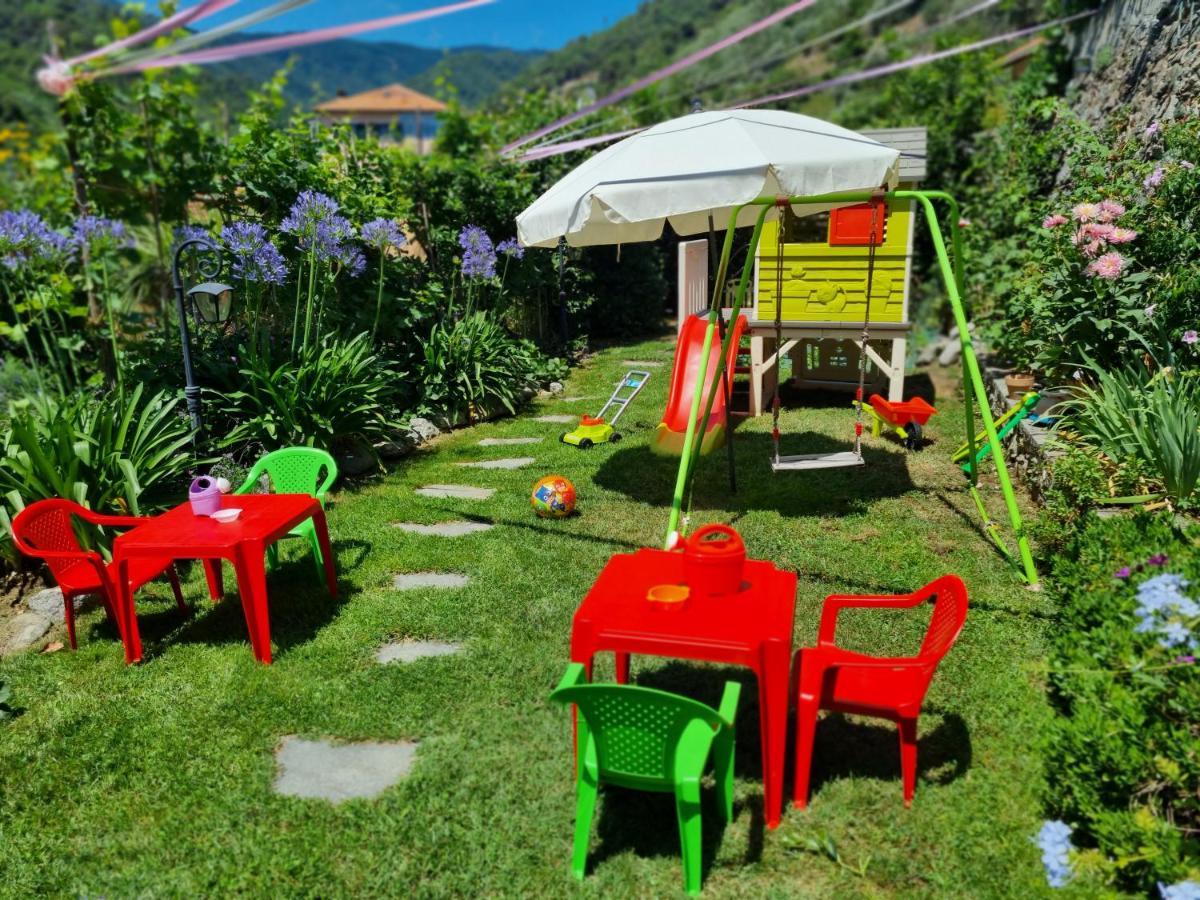 Casa Vacanze Family Albisola Superiore Luaran gambar