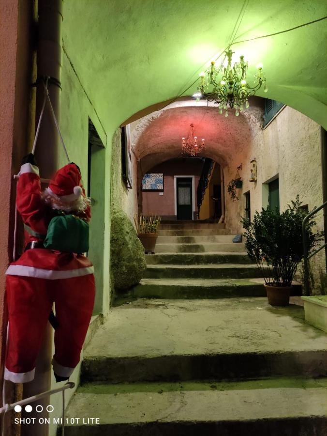 Casa Vacanze Family Albisola Superiore Luaran gambar